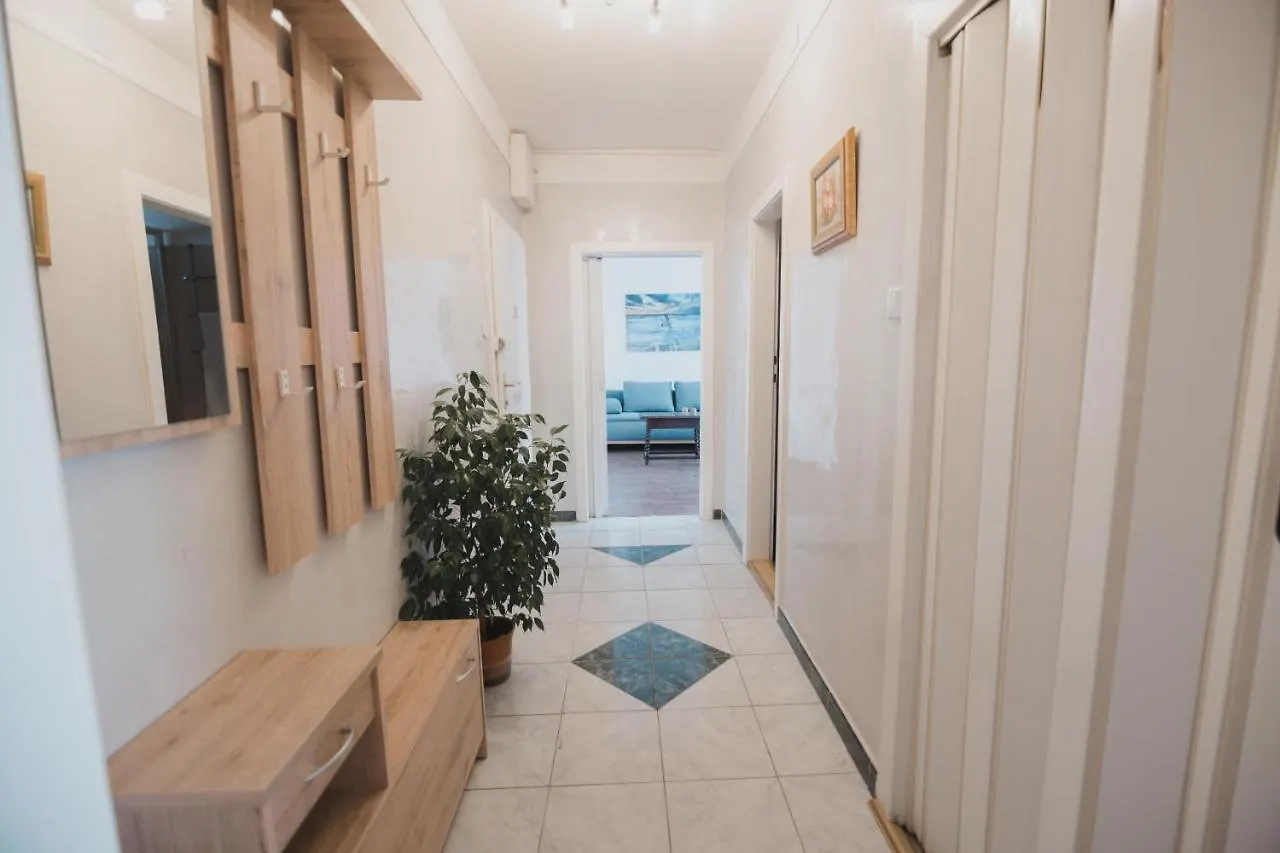 Southern Living By Jr City Apartments - Visit Vienna & Shop In Vosendorf