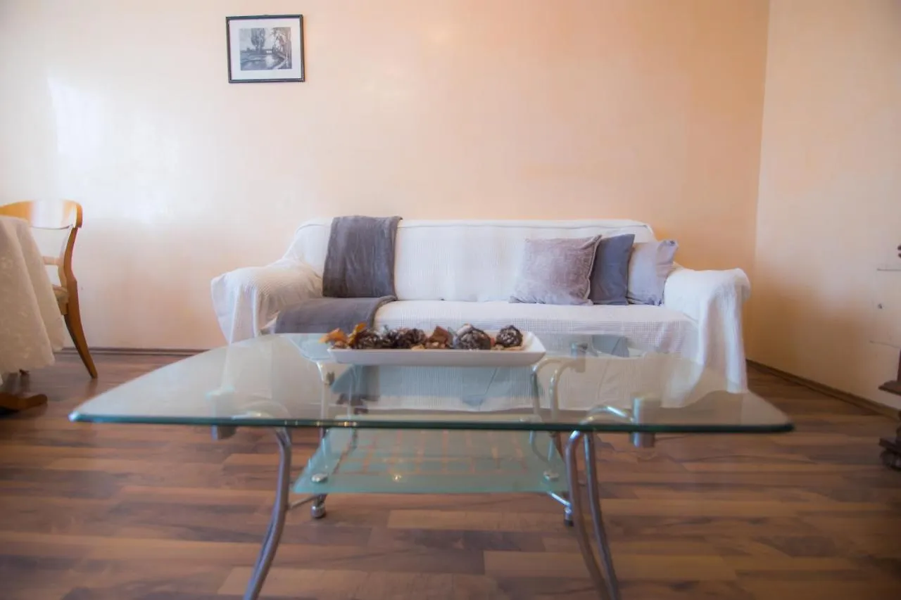 Southern Living By Jr City Apartments - Visit Vienna & Shop In Vosendorf