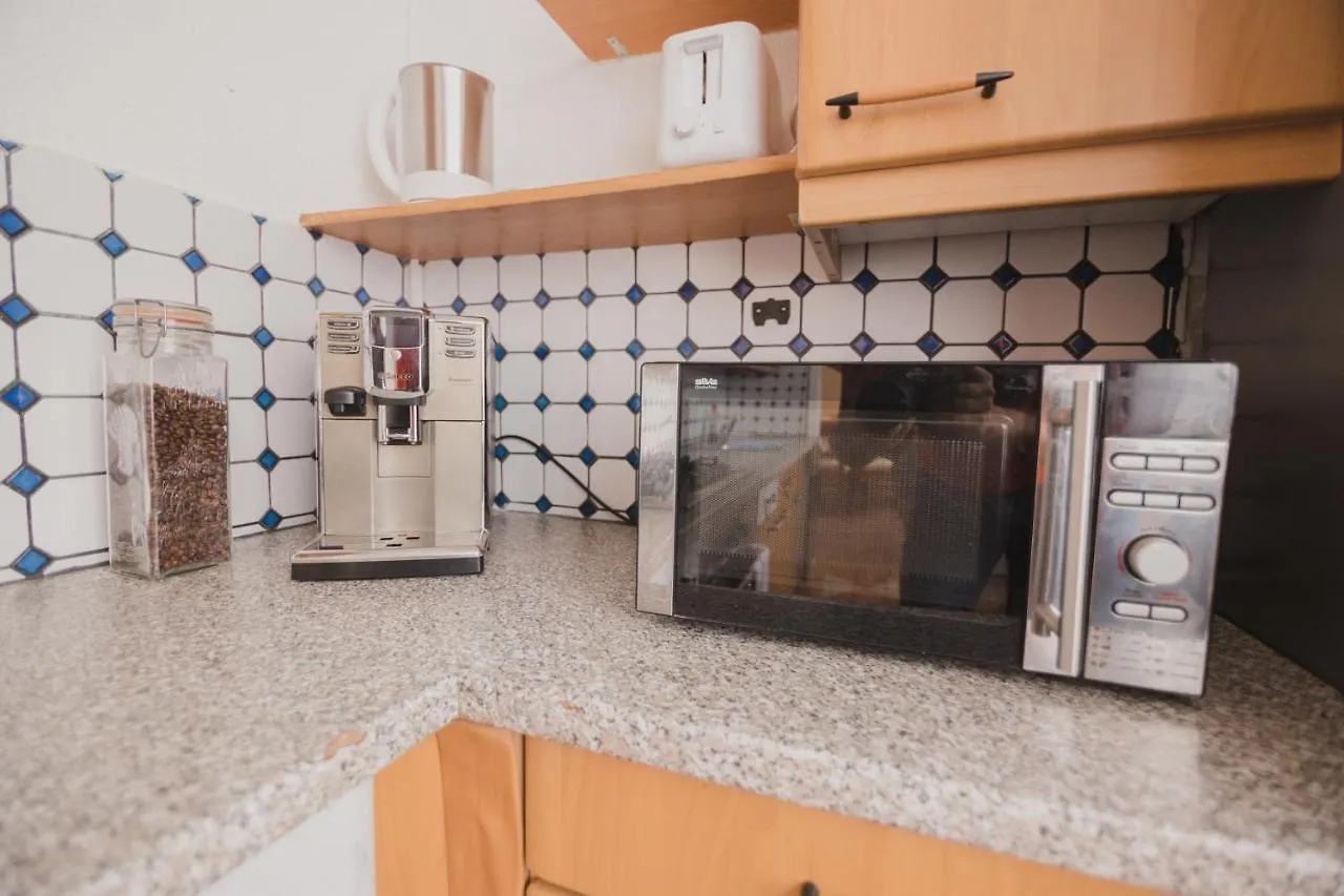 Southern Living By Jr City Apartments - Visit Vienna & Shop In Vosendorf